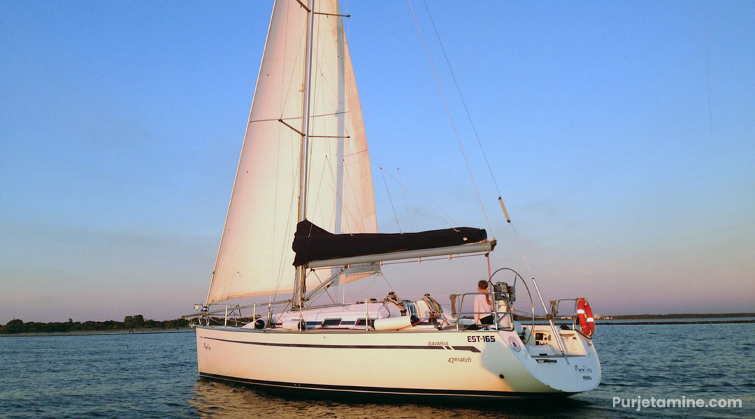 bavaria-42m