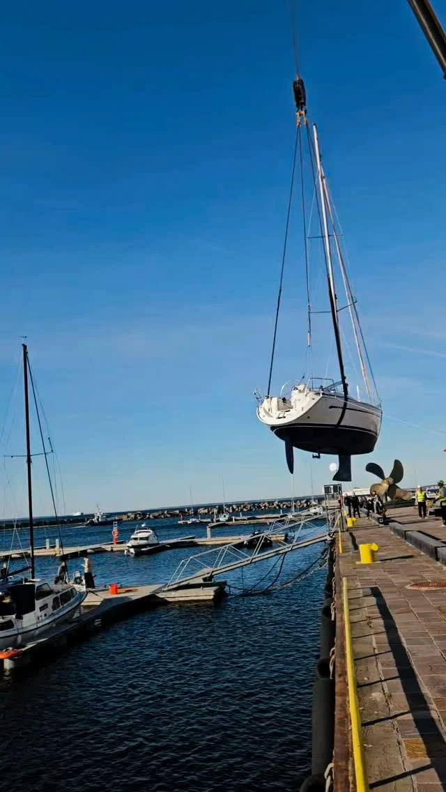 Back in business! 
Liselle ootab pardale ⛵️🫡

#noblessner #sailing #visitestonia #tallinn #balticsea