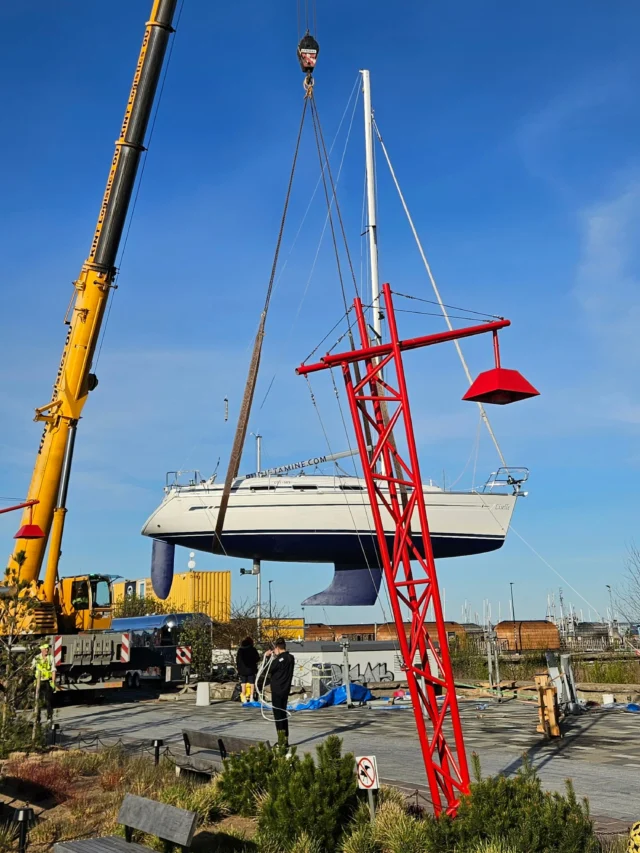 Liselle sai valvsa pilgu all vette — purjetamise hooaeg võib alata! 🫡⛵️